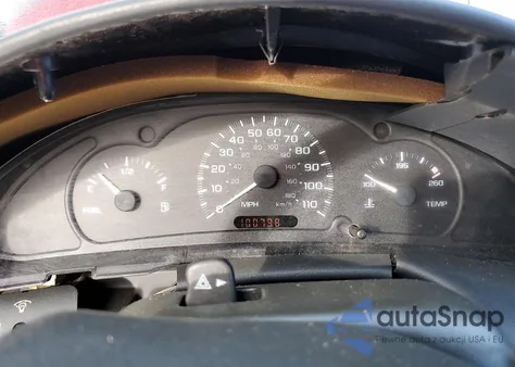 2000 Chevrolet Cavalier from USA, damaged, VIN 1G1JC5240Y7190371